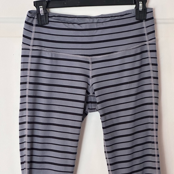 Athleta Chaturanga Cropped Leggings - Picture 2 of 12